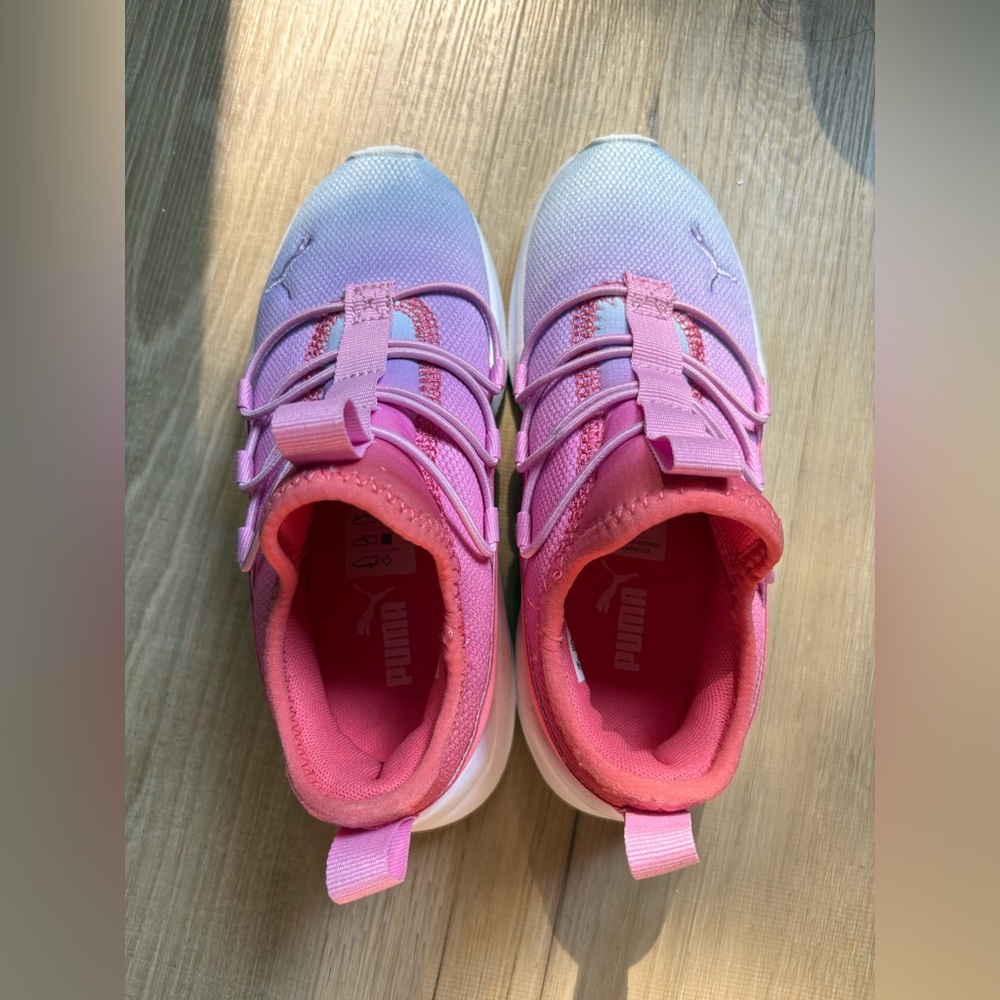Kids Puma Slip-On Style Sneakers - Sz. 13.5